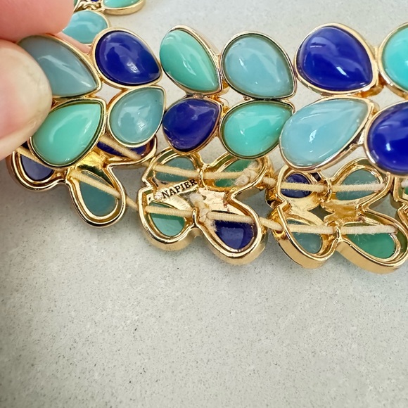 Napier Necklace and bracelet set // blue turquoise and gold jewelry - Picture 3 of 4